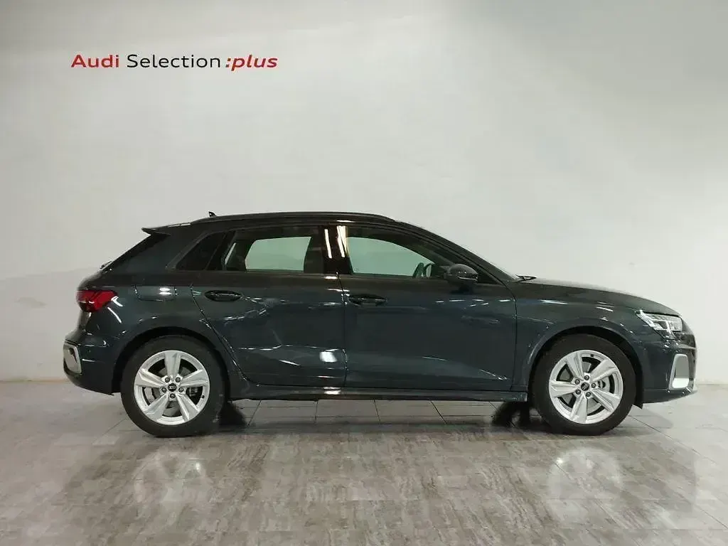 Usado Audi A3 Advanced Plus 204 CV (150 kW) 2025 Gris Pickup/Camioneta