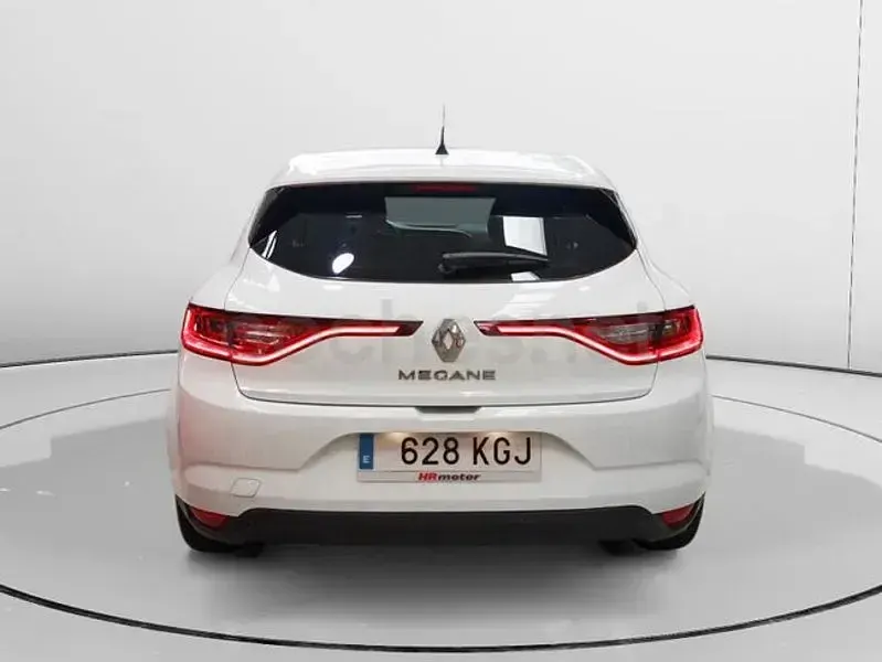 Usado Renault Mégane 130 CV (95 kW) 2017 Blanco Berlina