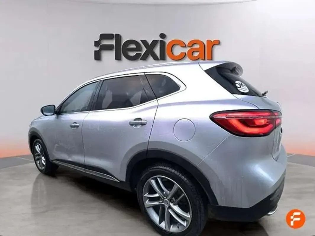 Usado MG HS Luxury 162 HP (119 kW) 2023 Preto SUV