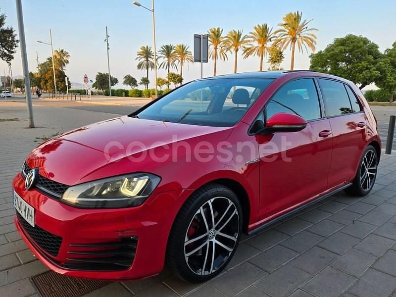 Rojo Usado 2014 VW Golf VII GTD Berlina | 10.990 € (Super precio) - Imagen 1/4