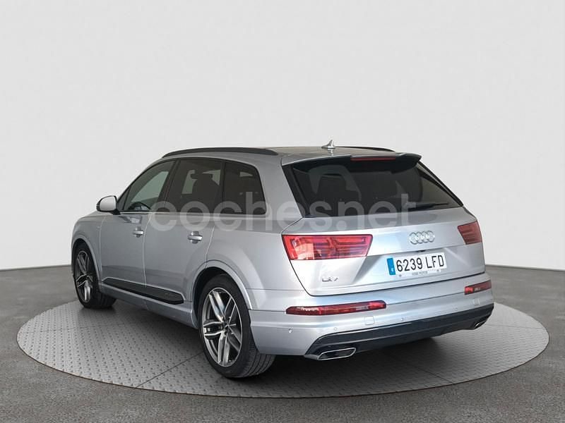 Usado Audi Q7 286 CV (210 kW) 2020 Gris / plata SUV