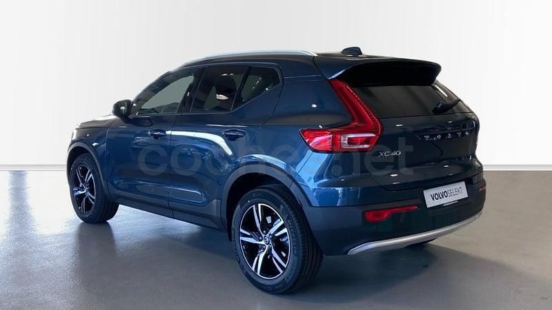 Nuevo Volvo XC40 Core 163 CV (119 kW) 2025 Azul SUV