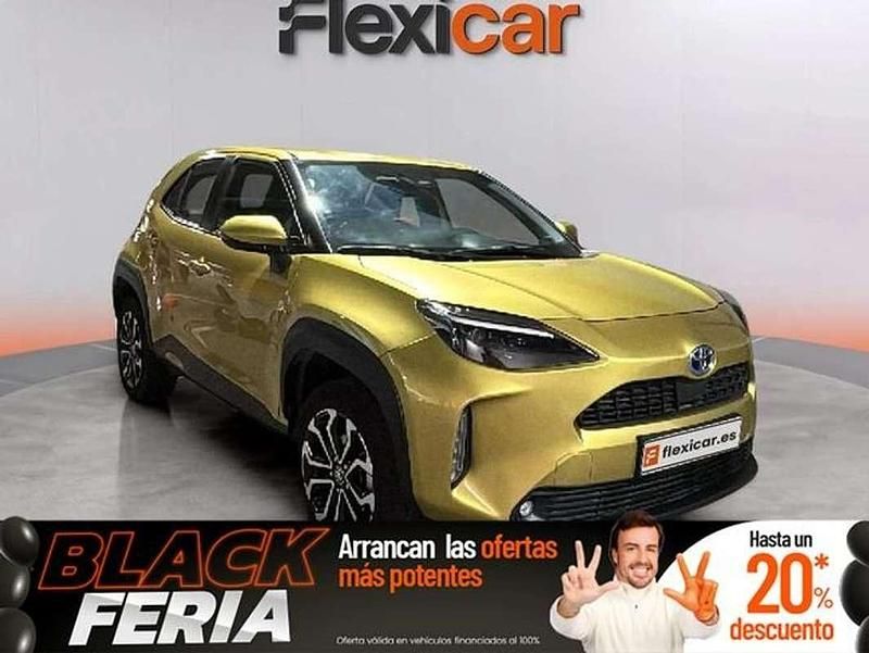 Amarillo Usado 2024 Toyota Yaris Cross Active SUV | 19.490 € (Super precio) - Imagen 1/4