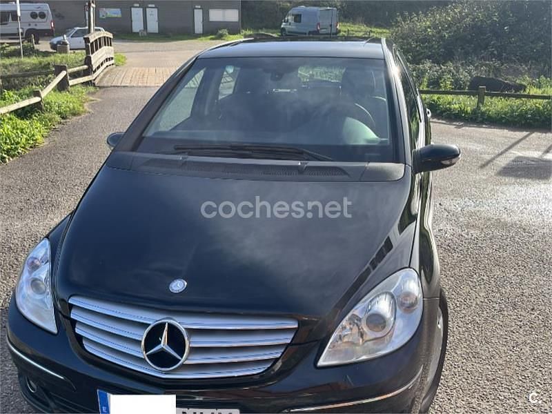 Usado Mercedes B150 95 CV (69 kW) 2006 Negro Monovolumen