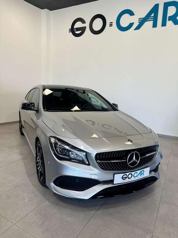 Usado Mercedes CLA220 Shooting Brake AMG line 177 CV (130 kW) 2017 Gris Familiar