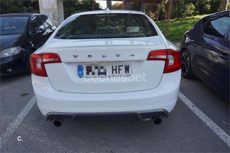 Usado Volvo S60 R-Design 180 CV (132 kW) 2011 Etiqueta c (verde) Berlina