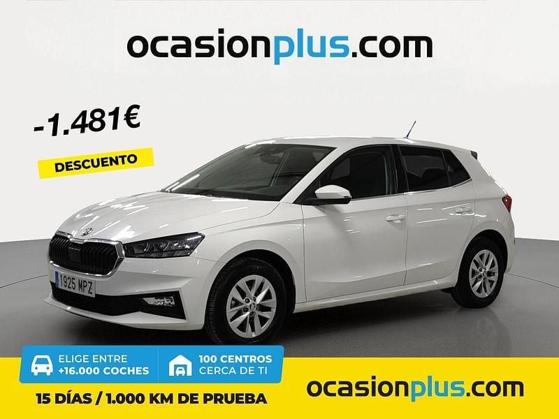 Blanco Usado 2024 Skoda Fabia Selection Berlina | 16.300 € (Super precio) - Imagen 1/4
