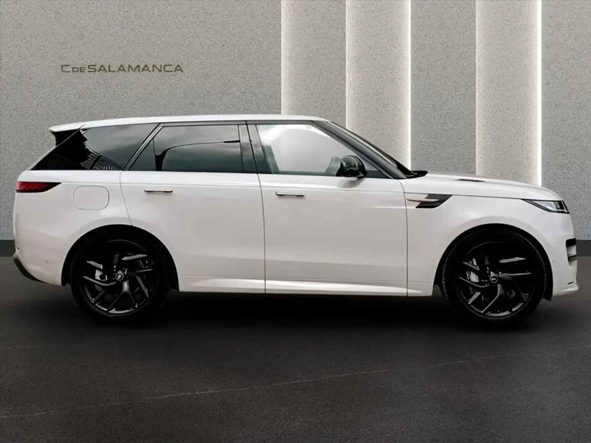Usado Land Rover Range Rover Sport SE Dynamic 249 CV (183 kW) 2024 Gris claro metalizado SUV