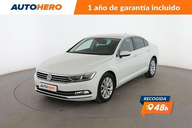 Usado VW Passat Advance 151 CV (111 kW) 2016 Blanco Berlina