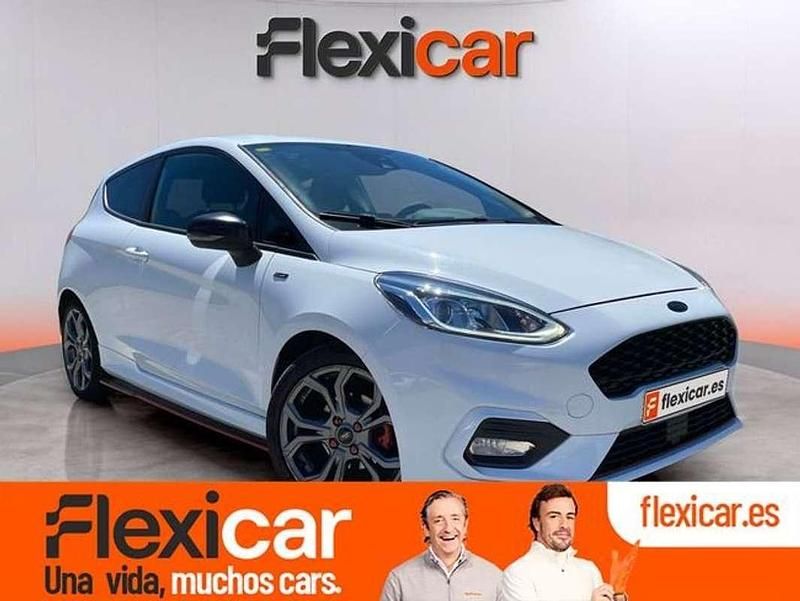 Blanco Usado 2018 Ford Fiesta ST-Line Utilitario | 10.790 € (Precio justo) - Imagen 1/4