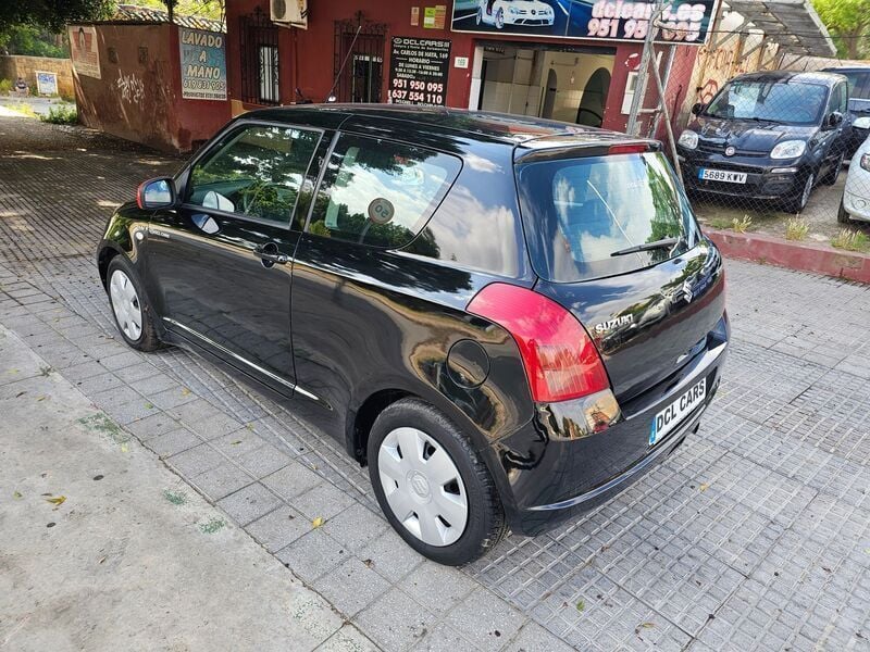 Usado Suzuki Swift GL 69 CV (50 kW) 2006 Negro Utilitario