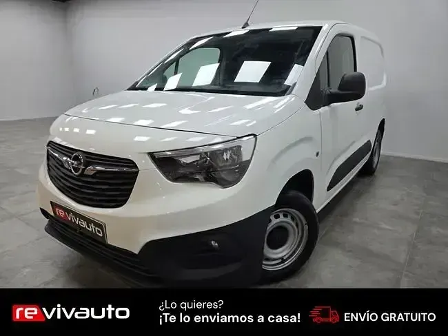 Usado Opel Combo 101 CV (74 kW) 2022 Blanco Monovolumen