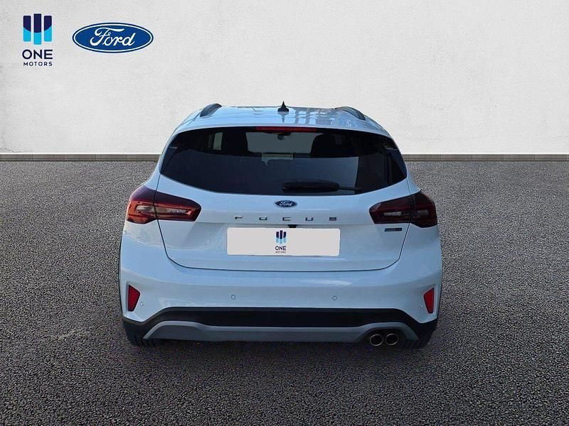 Usado Ford Focus Active X 155 CV (114 kW) 2025 Blanco Berlina