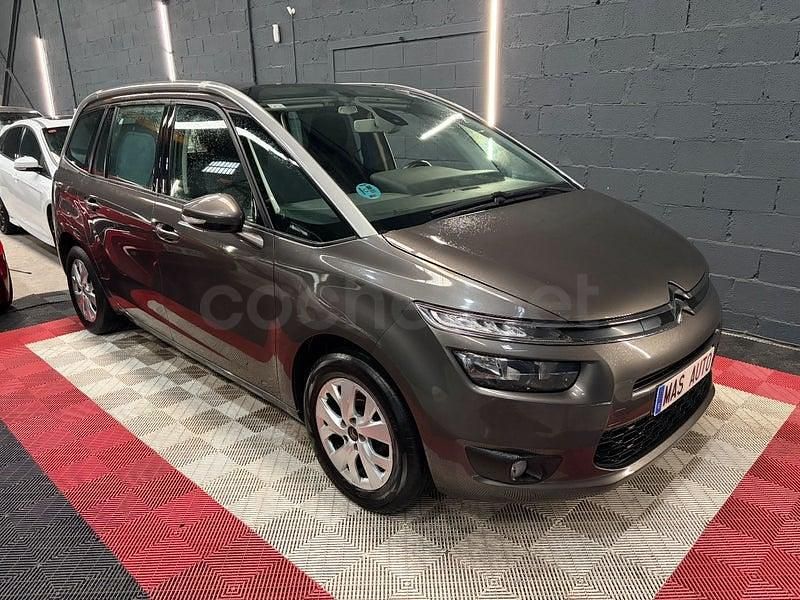 Usado Citroën Grand C4 Picasso Feel 120 CV (88 kW) 2016 Gris / plata Monovolumen