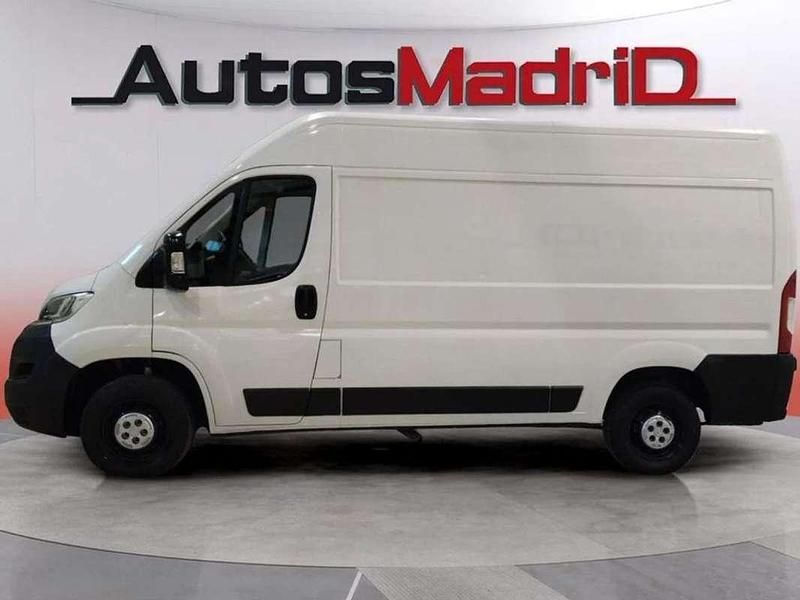 Usado Citroën Jumper 141 CV (103 kW) 2021 Blanco Monovolumen