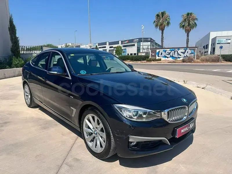 Usado BMW 318 143 CV (105 kW) 2014 Azul Berlina