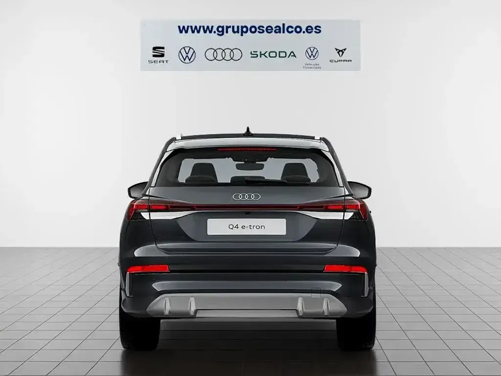 Nuevo Audi Q4 e-tron S-Line 210 kW (286 CV) 2026 Gris SUV