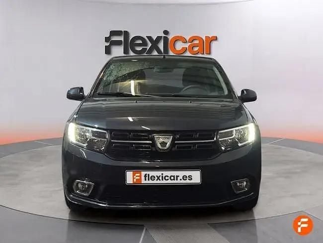 Usado Dacia Sandero Comfort 90 HP (66 kW) 2019 Azul