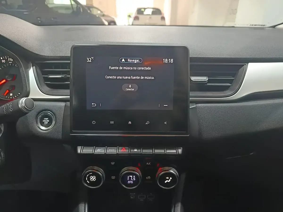 Usado Renault Captur Intens 90 CV (66 kW) 2021 Blanco SUV