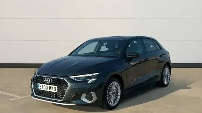 Usado Audi A3 Sportback Advanced 110 CV (80 kW) 2023 Gris Utilitario