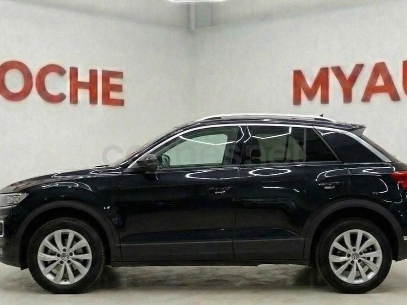 Usado VW T-Roc Life 150 CV (110 kW) 2023 Negro SUV