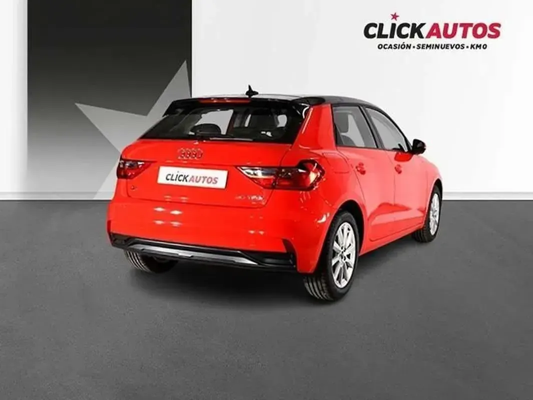 Usado Audi A1 Advanced 95 CV (69 kW) 2023 Rojo SUV