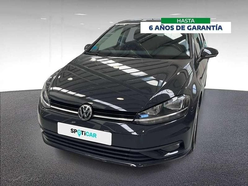 Usado VW Golf VII Edition 116 CV (85 kW) 2019 Gris Utilitario