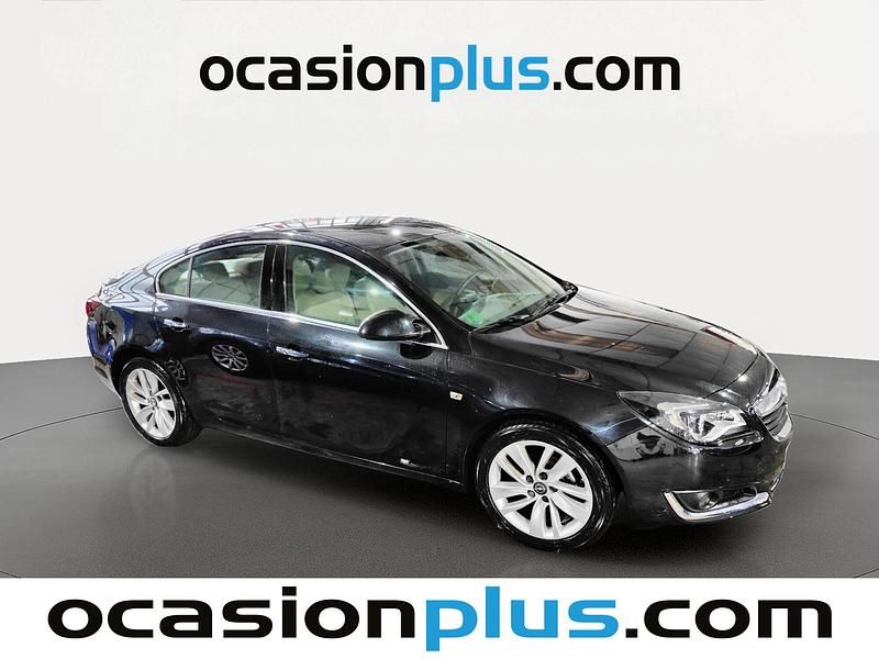 Usado Opel Insignia Excellence 136 CV (100 kW) 2016 Negro Berlina