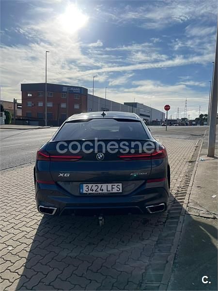 Usado BMW X6 Sport Line 258 CV (189 kW) 2020 Gris / plata SUV