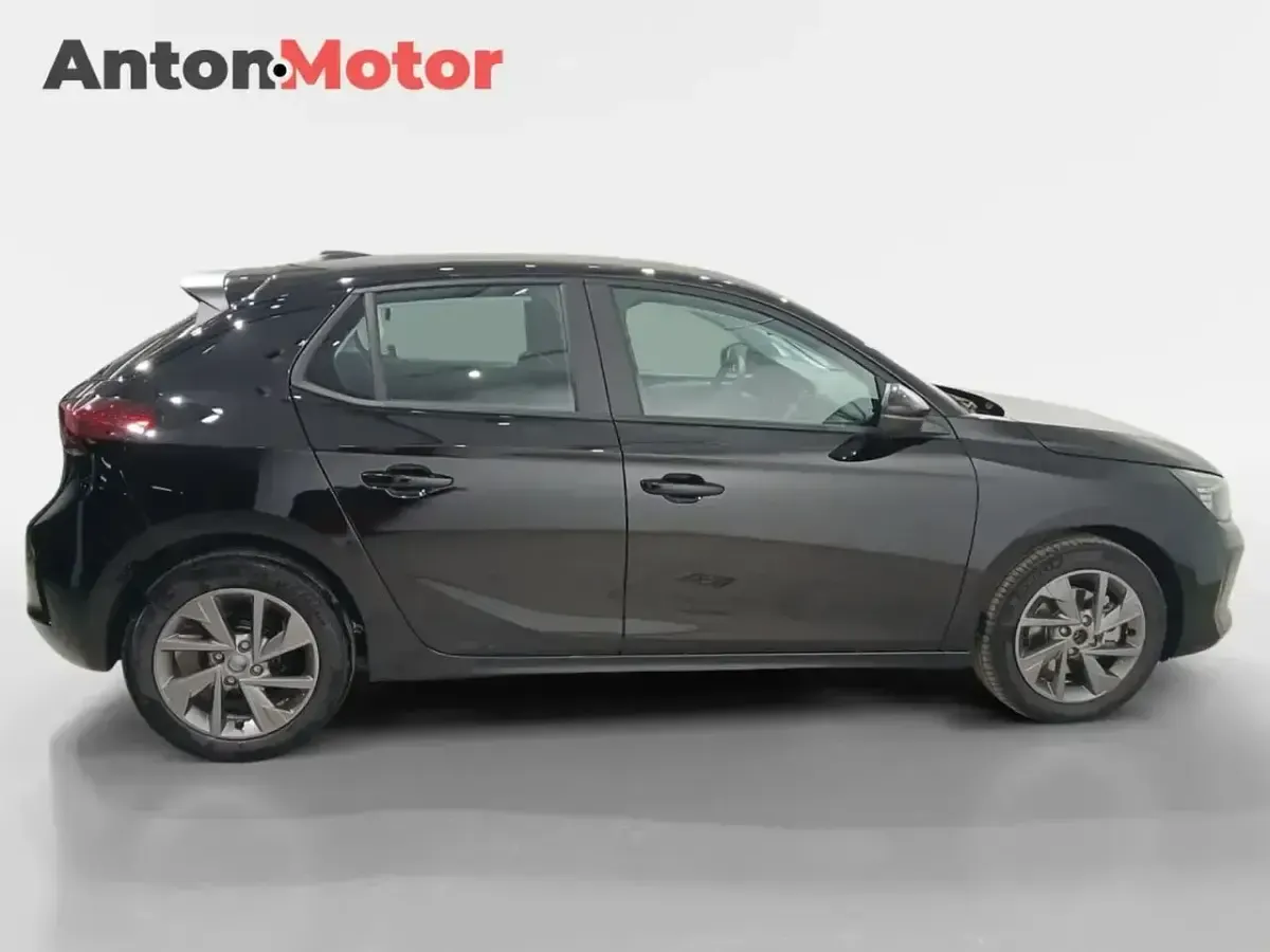 Usado Opel Corsa Edition 100 CV (73 kW) 2024 Negro Utilitario