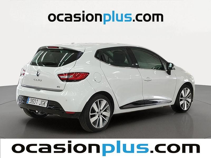 Usado Renault Clio IV 90 CV (66 kW) 2015 Blanco Utilitario