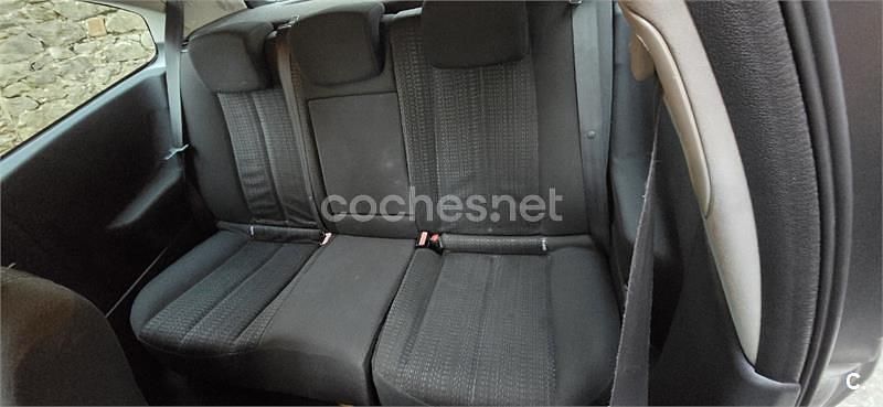 Gris / plata Usado 2008 Renault Mégane III Dynamique Berlina | 3000 € (Super precio) - Imagen 1/4