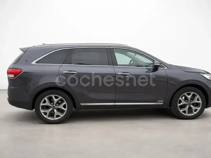Usado Kia Sorento 200 CV (147 kW) 2017 Negro SUV