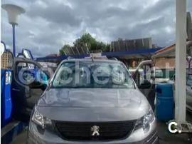 Usado Peugeot Rifter GT-line 130 CV (95 kW) 2019 Gris / plata Monovolumen