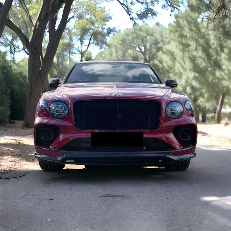 Rojo Usado 2022 Bentley Bentayga SUV | 257.000 € - Imagen 1/4