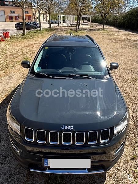 Usado Jeep Compass Limited 140 CV (102 kW) 2017 Gris / plata SUV