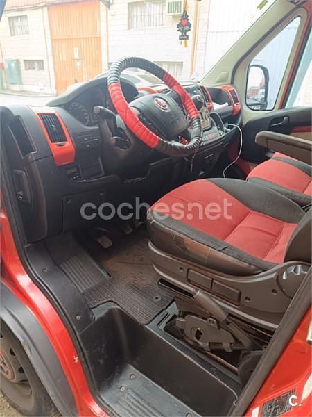 Usado Fiat Ducato 112 CV (82 kW) 2000 Rojo Van