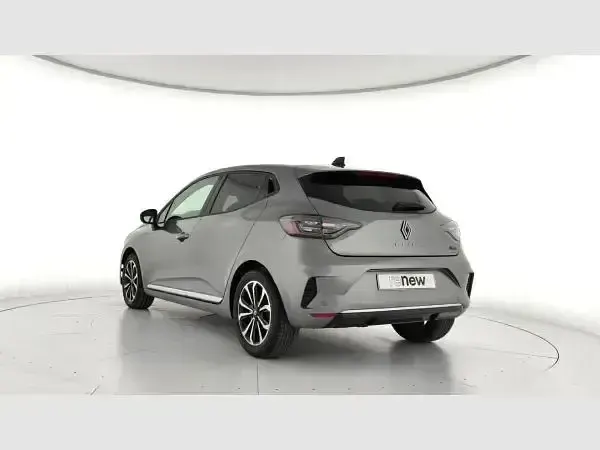 Nuevo Renault Clio V Techno 143 CV (105 kW) 2025 Gris Berlina