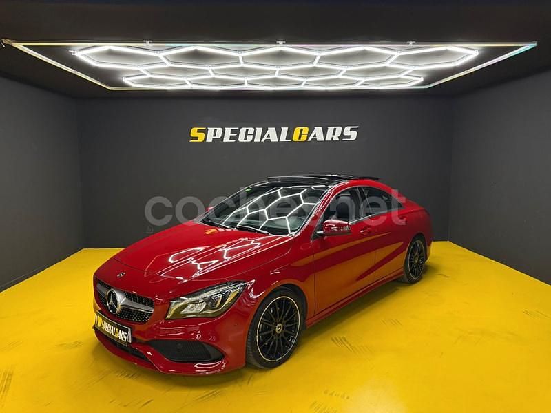 Rojo Usado 2017 Mercedes CLA200 Berlina | 25.990 € (Un poco caro) - Imagen 1/4