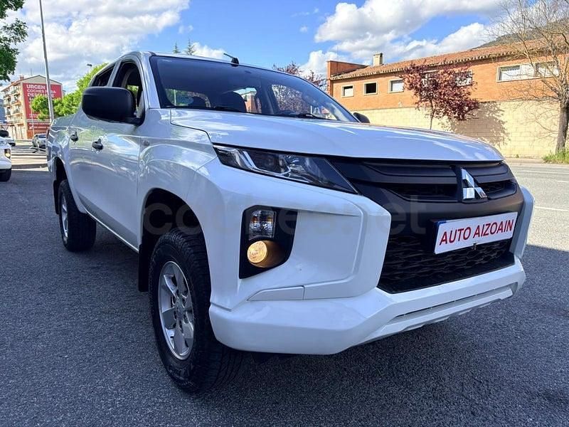 Usado Mitsubishi L200 150 CV (110 kW) 2020 Blanco Pickup/Camioneta