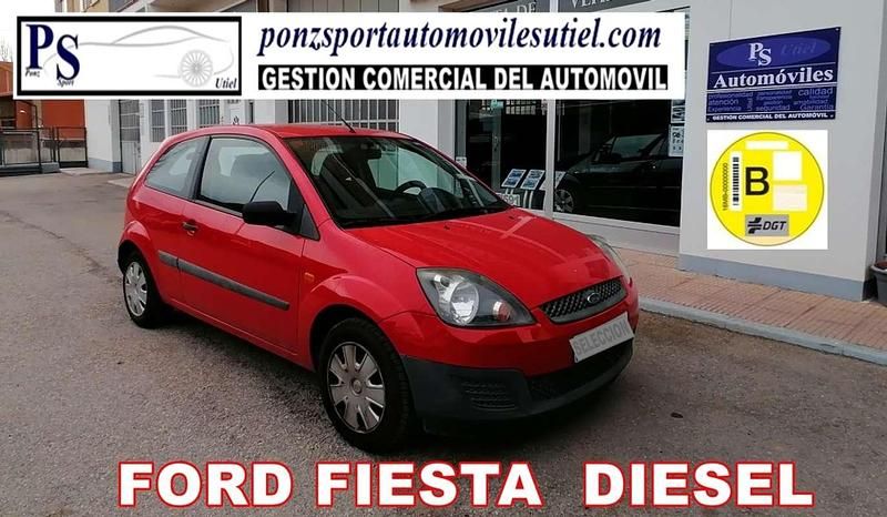 Usado Ford Fiesta Ambiente 68 CV (50 kW) 2008 Rojo Utilitario