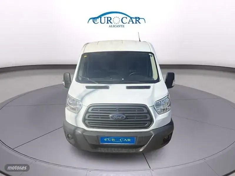 Usado Ford Transit 2018 Blanco Van