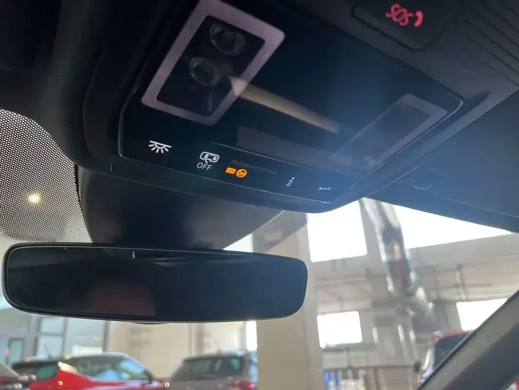 Usado Cupra Leon 150 CV (110 kW) 2025 Gris Utilitario