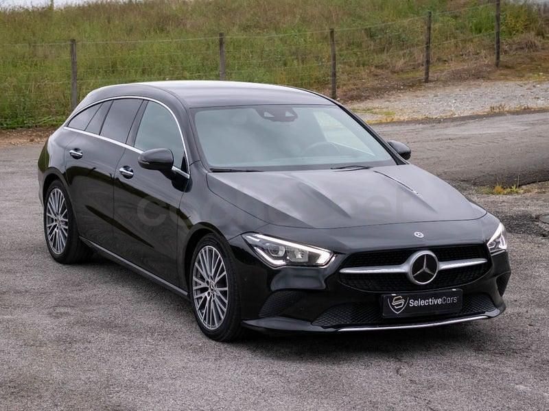 Usado Mercedes CLA180 Shooting Brake 136 CV (100 kW) 2020 Negro Familiar