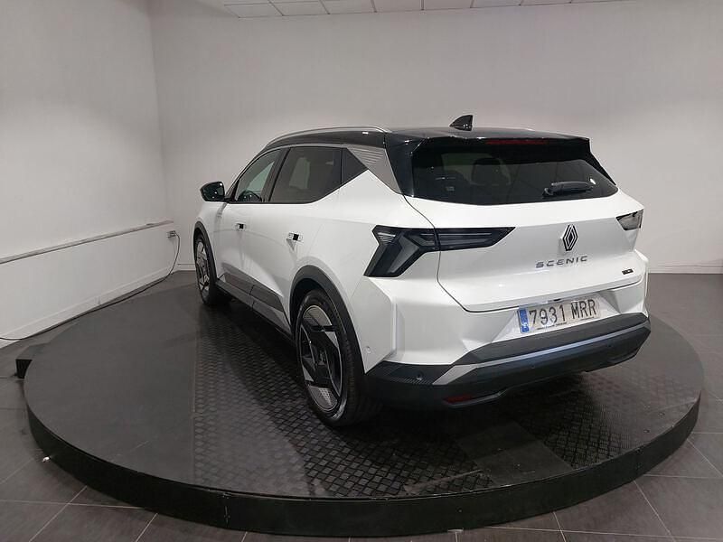Usado Renault Scenic E-Tech Iconic 159 kW (217 CV) 2024 Blanco SUV