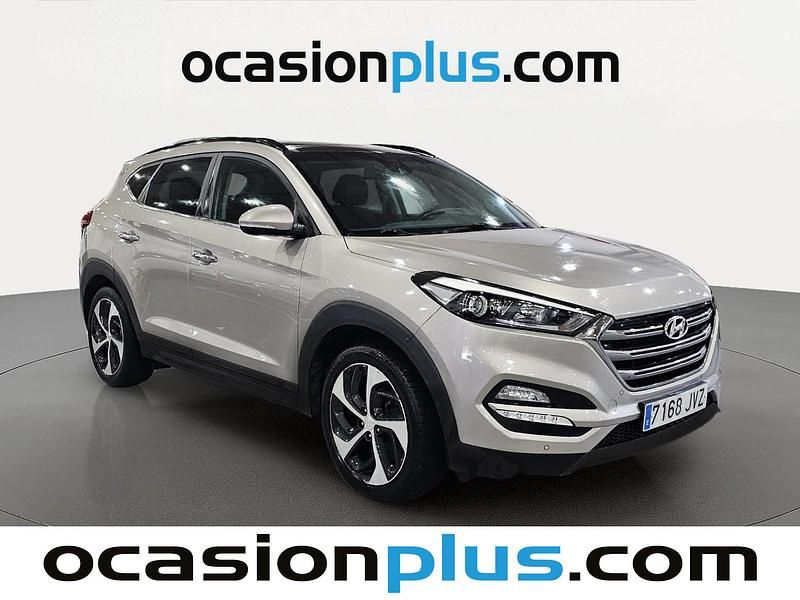 Usado Hyundai Tucson 136 HP (100 kW) 2017 Cinzento SUV