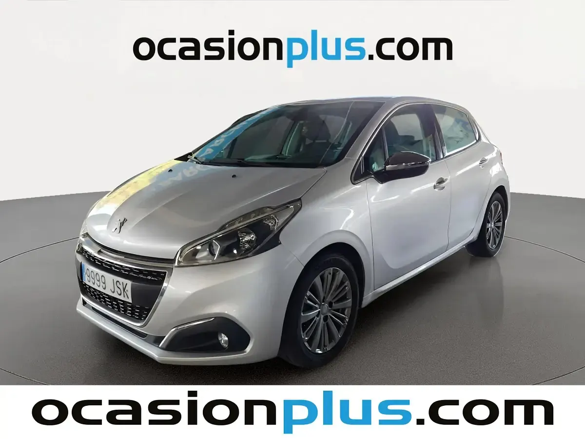 Usado Peugeot 208 Allure 110 CV (80 kW) 2016 Utilitario
