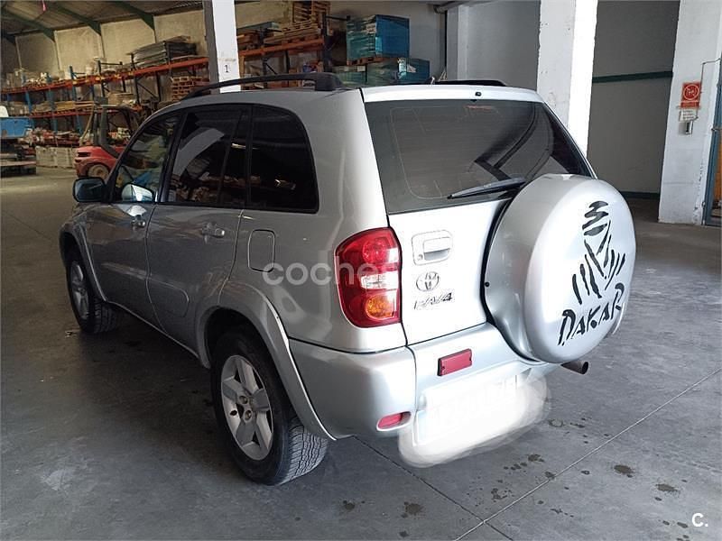 Usado Toyota RAV4 Executive 116 CV (85 kW) 2005 Gris / plata SUV