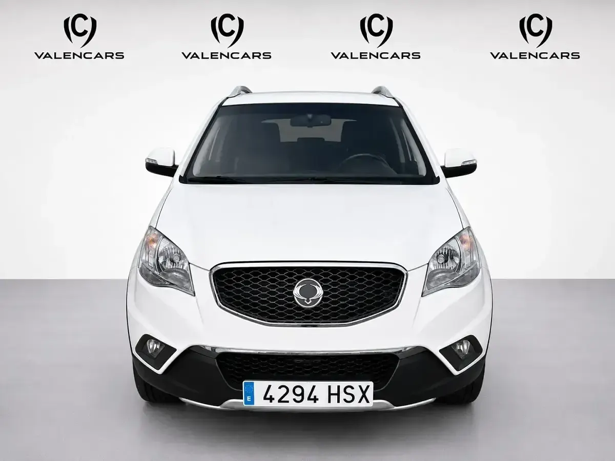 Usado SsangYong Korando Premium Plus 175 CV (128 kW) 2013 Blanco SUV