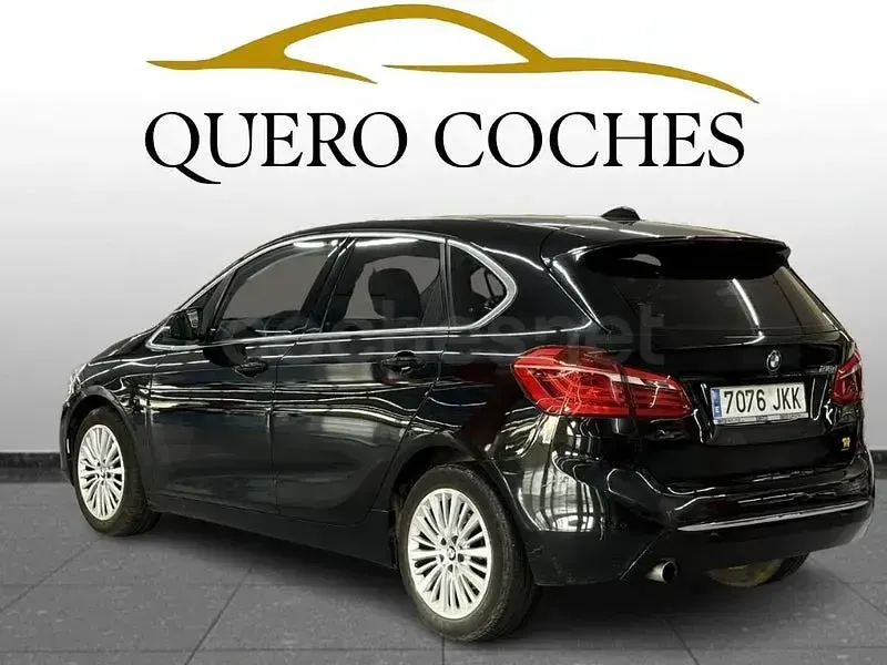 Usado BMW 220 Active Tourer 190 CV (139 kW) 2015 Negro Monovolumen